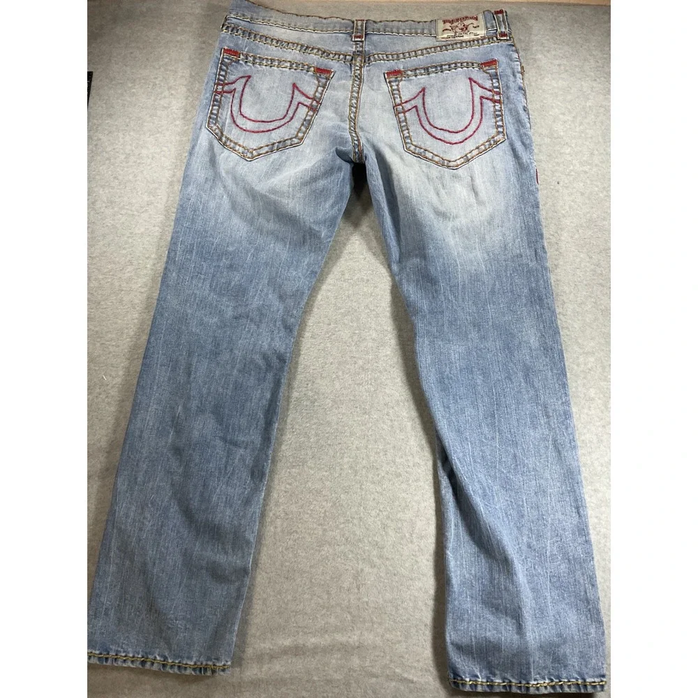 True Religion Section Straight Jeans Mens 40 Light Wash Red Stitch 1768